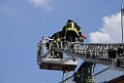 Dachstuhlbrand Koeln Poll Geislarerstr P544